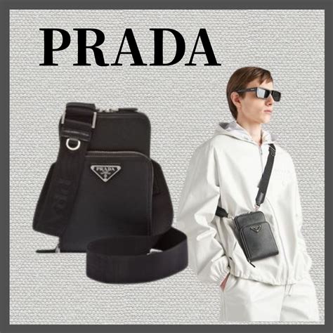 PRADA(プラダ) iPhone・スマホケース(レディース)